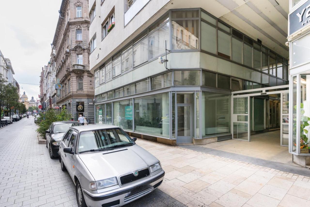 Cheerful Studio Budapest Downtown Экстерьер фото