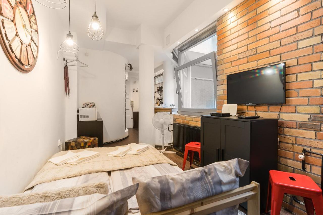 Cheerful Studio Budapest Downtown Экстерьер фото