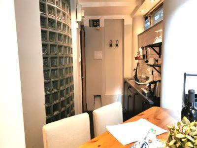Cheerful Studio Budapest Downtown Экстерьер фото